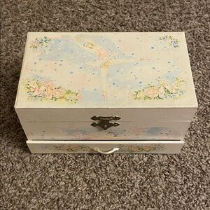 Vintage 1993 ballerina jewelry box